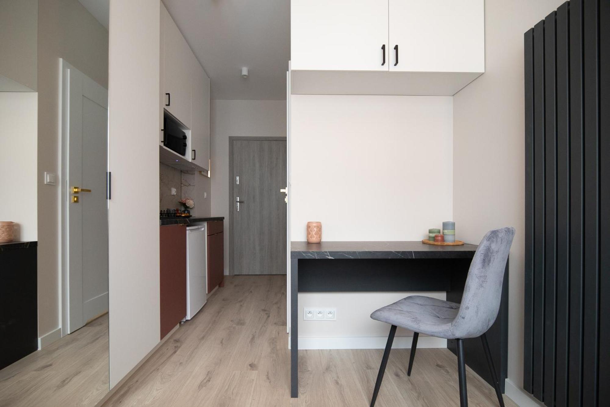Ministudios Ursus Warszawa Eksteriør bilde