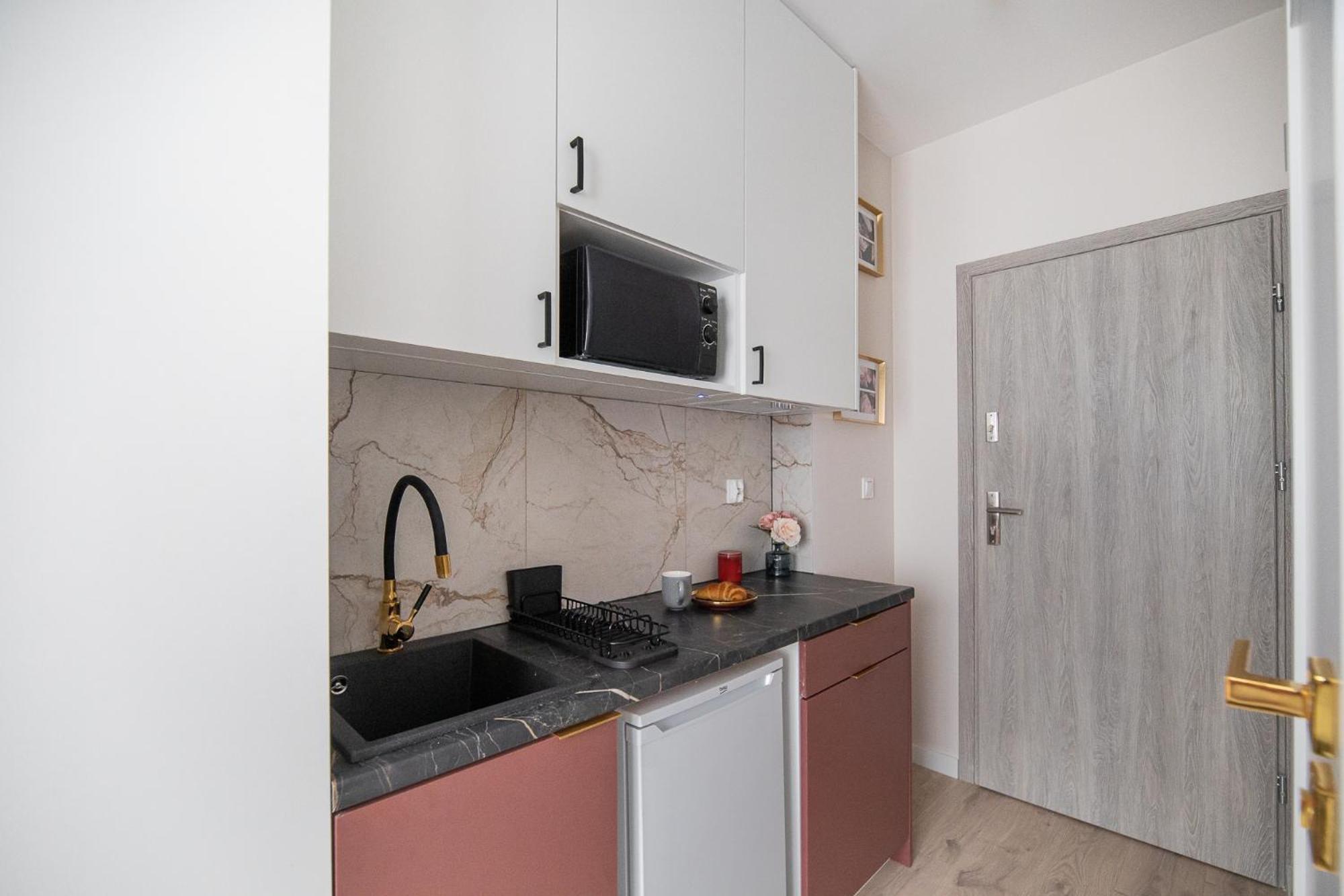 Ministudios Ursus Warszawa Eksteriør bilde