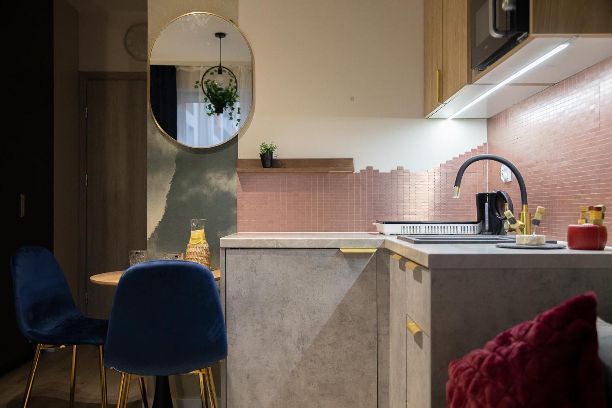Ministudios Ursus Warszawa Eksteriør bilde